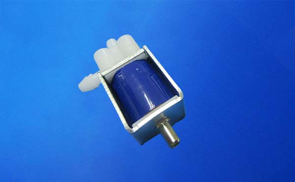 兩位三通電磁閥F3-6A 兩位三通電磁閥F3-6A